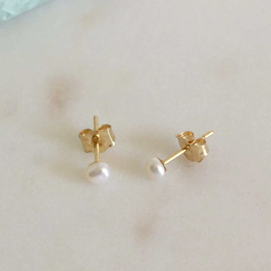 14k Pearl Studs