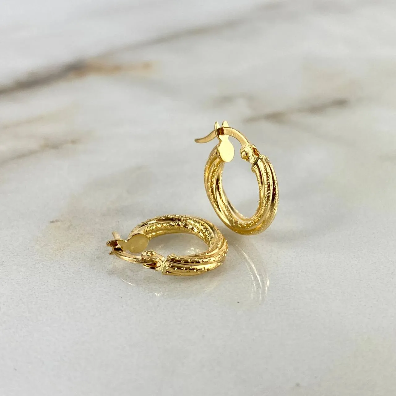 18K Yellow Gold Carly Dotted Hoop Earrings 1.4gr / 0.51in