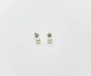 4mm size Freshwater Pearl Stud Earrings