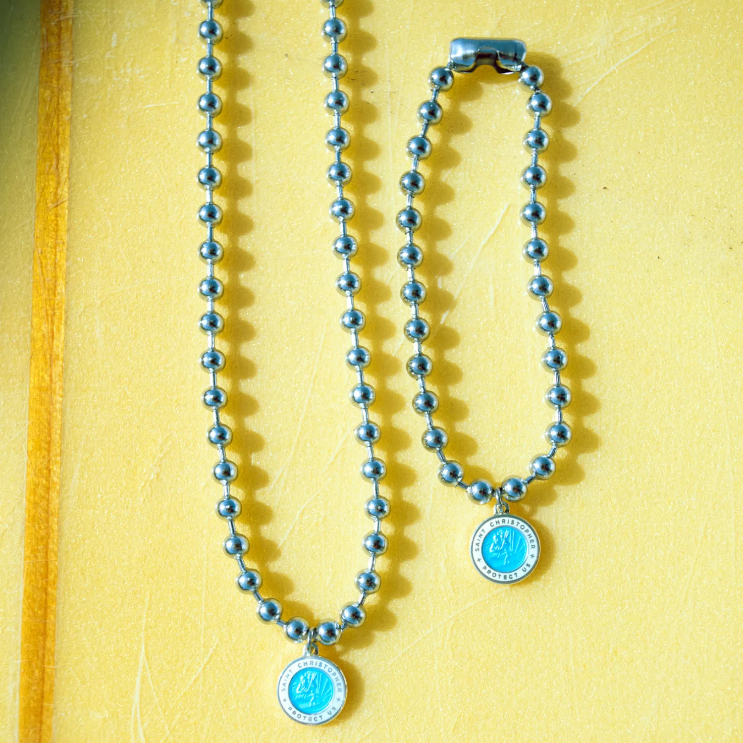 90's Chunky Ball Chain Bracelet -  Aqua / White