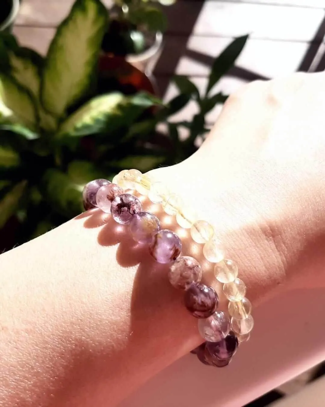 Amethyst & Minerals Inclusions 8mm 10mm Melody Super 7 Quartz Gemstone Beaded Stretch Bracelet