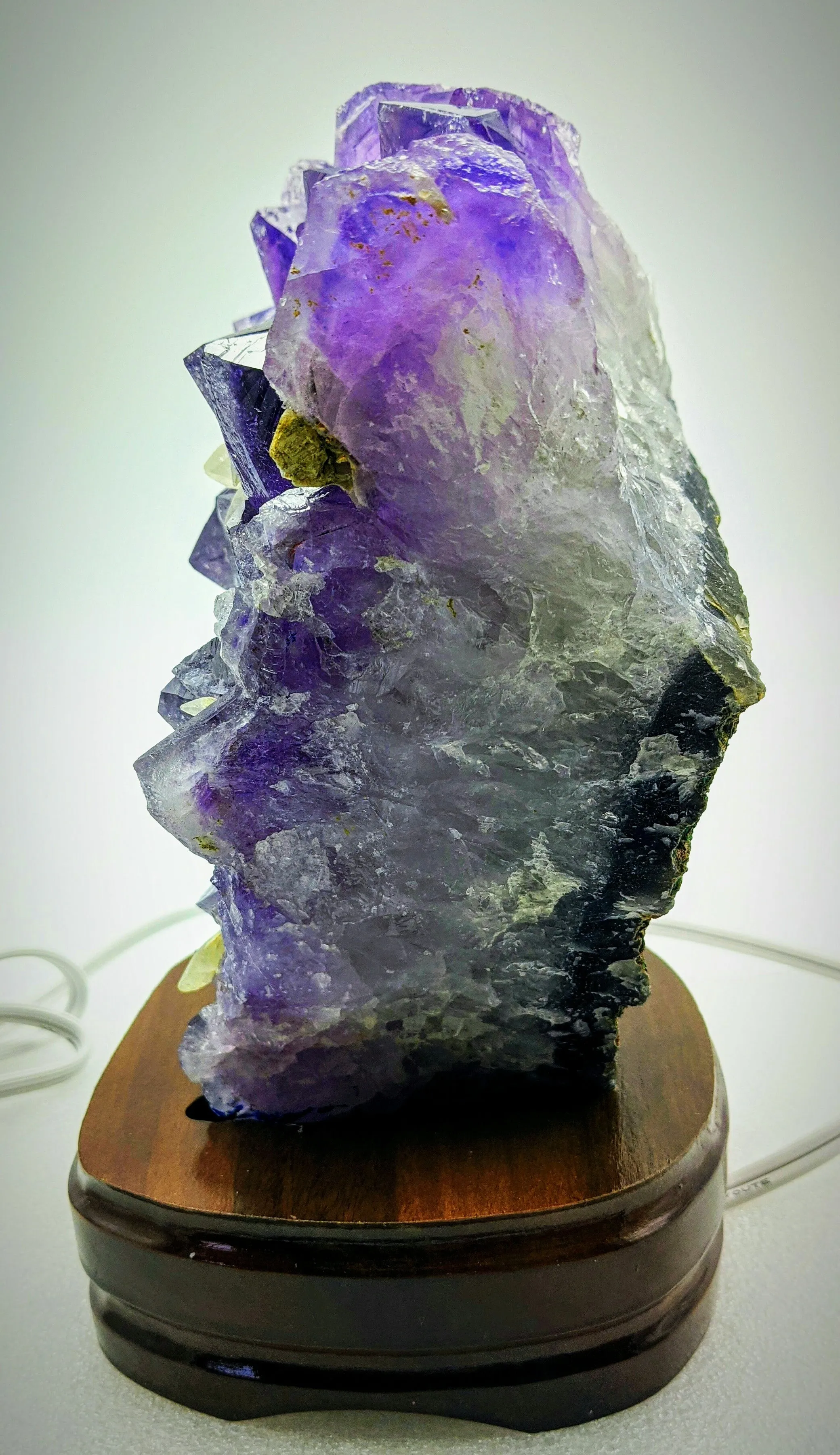 Amethyst Lamp - Local Pick-up