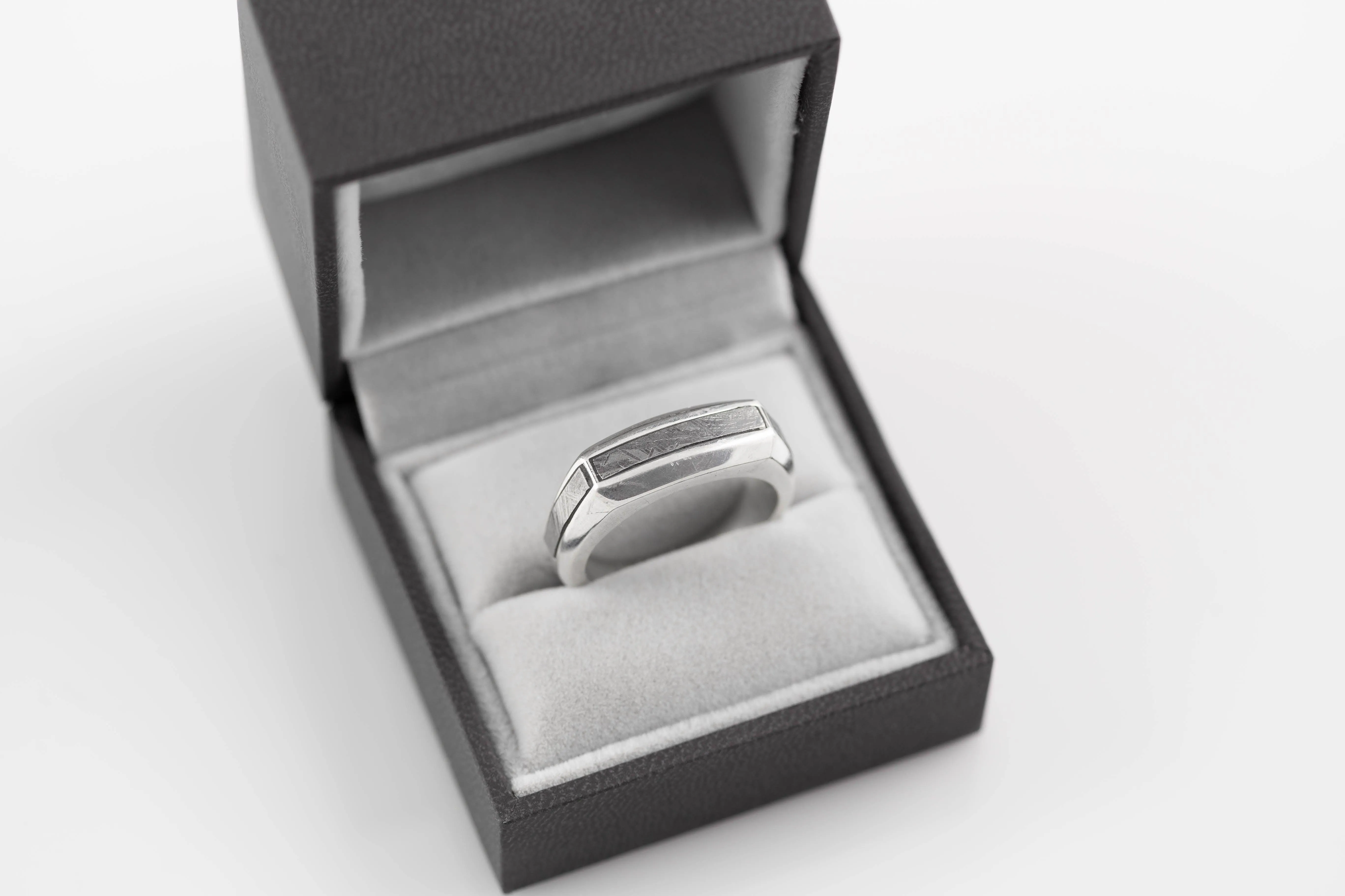 Mens Silver Meteorite Ring
