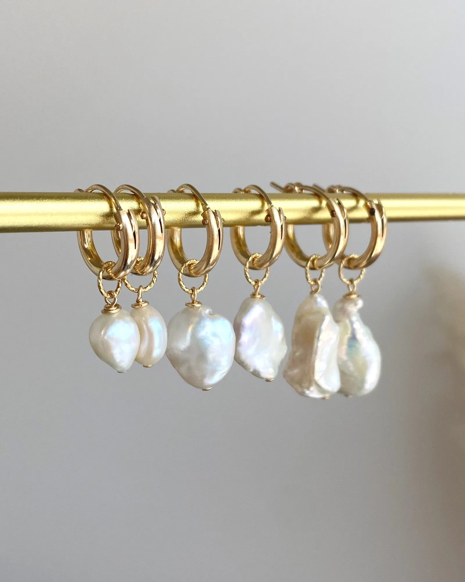 Petite Keshi Huggie Hoops