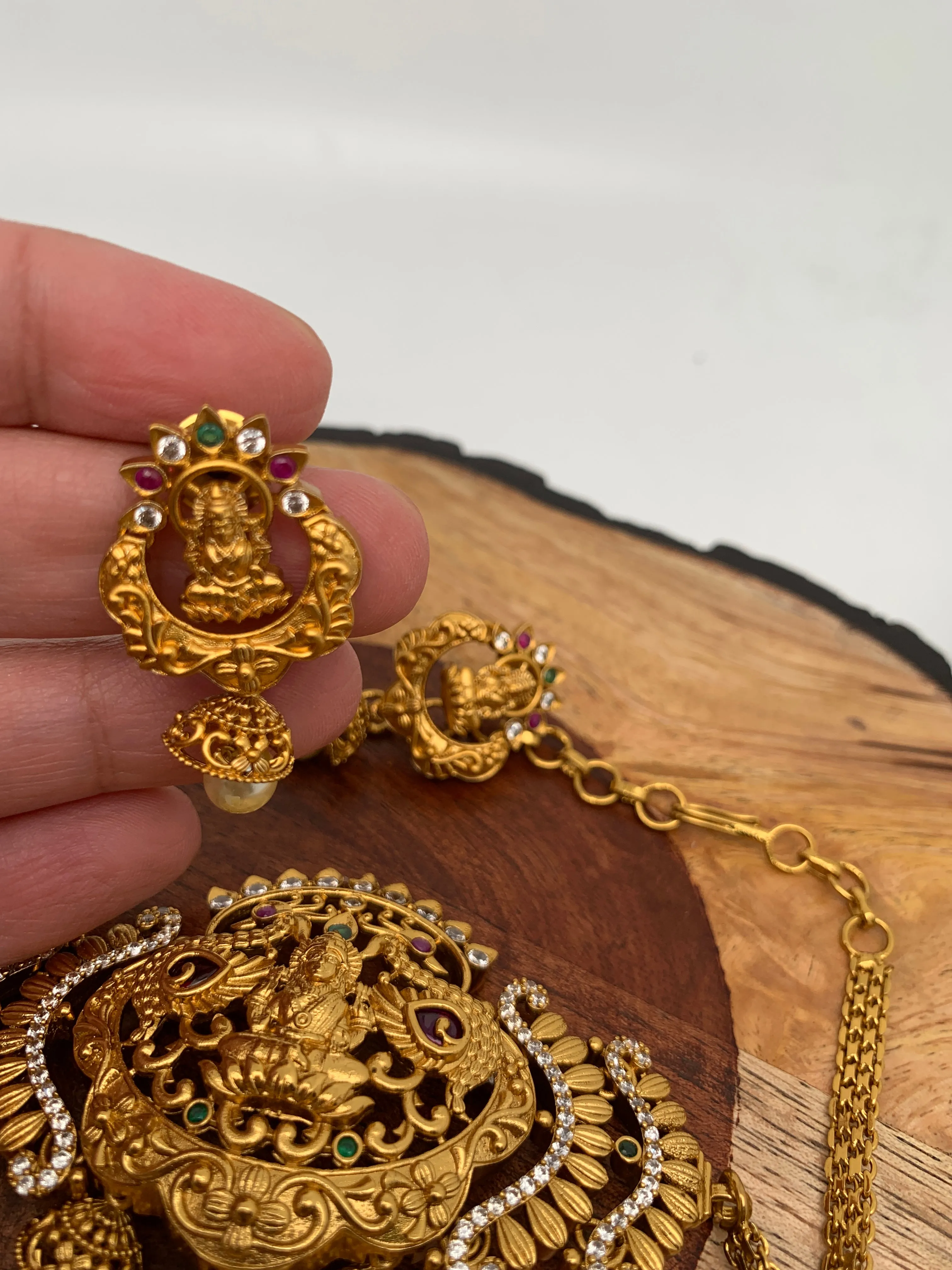 Traditional Matte Finish Antique Goddess Lakshmi CZ Pearl Choker