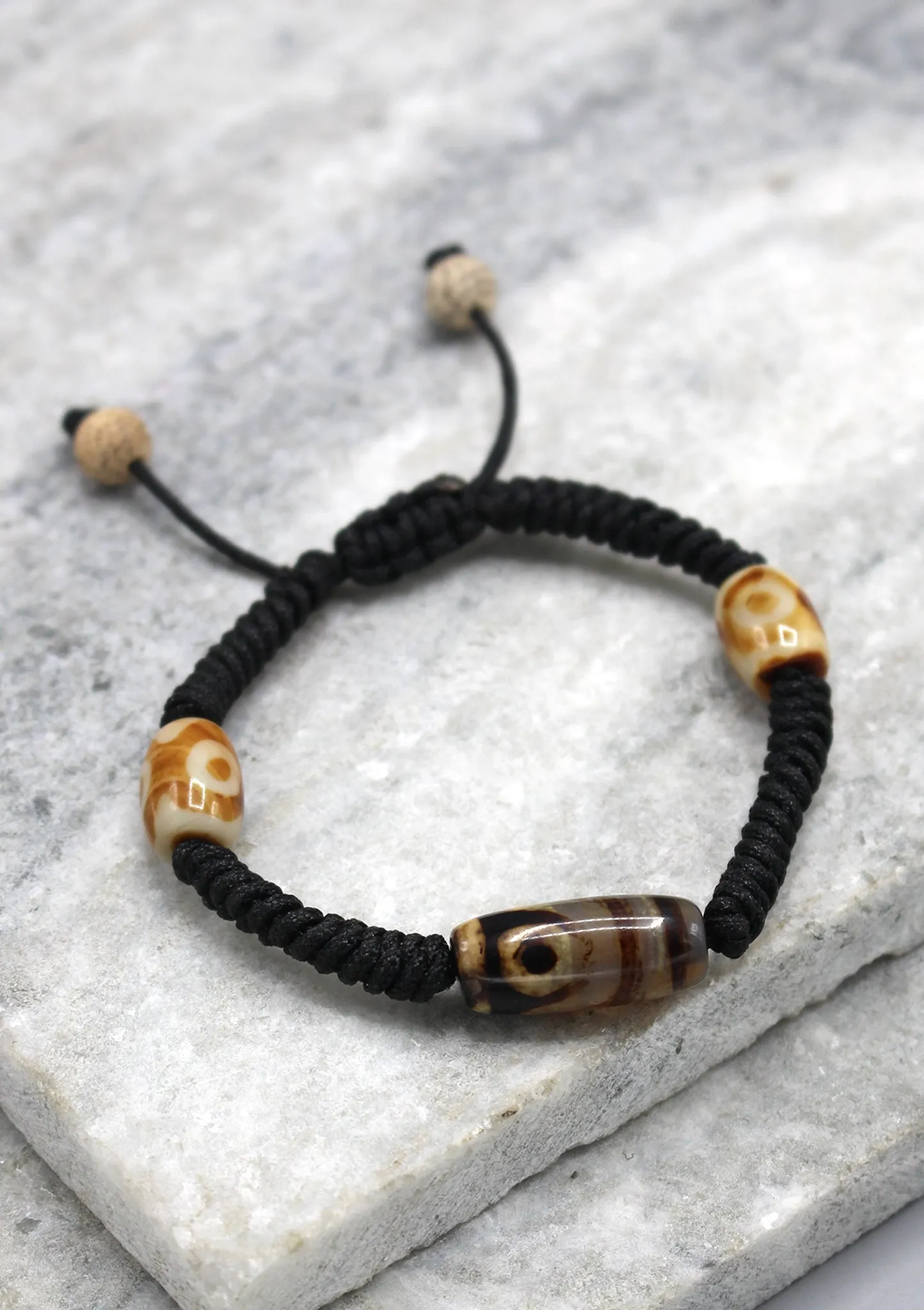 Two Eyes Dzi Bead in Lucky Knots Bracelet