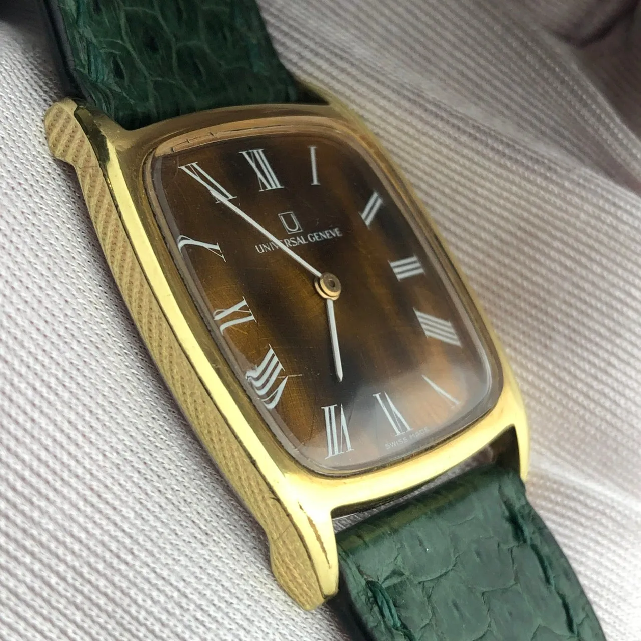 UNIVERSAL GENÈVE SPIDER WEB AMBER DIAL REF. 542114