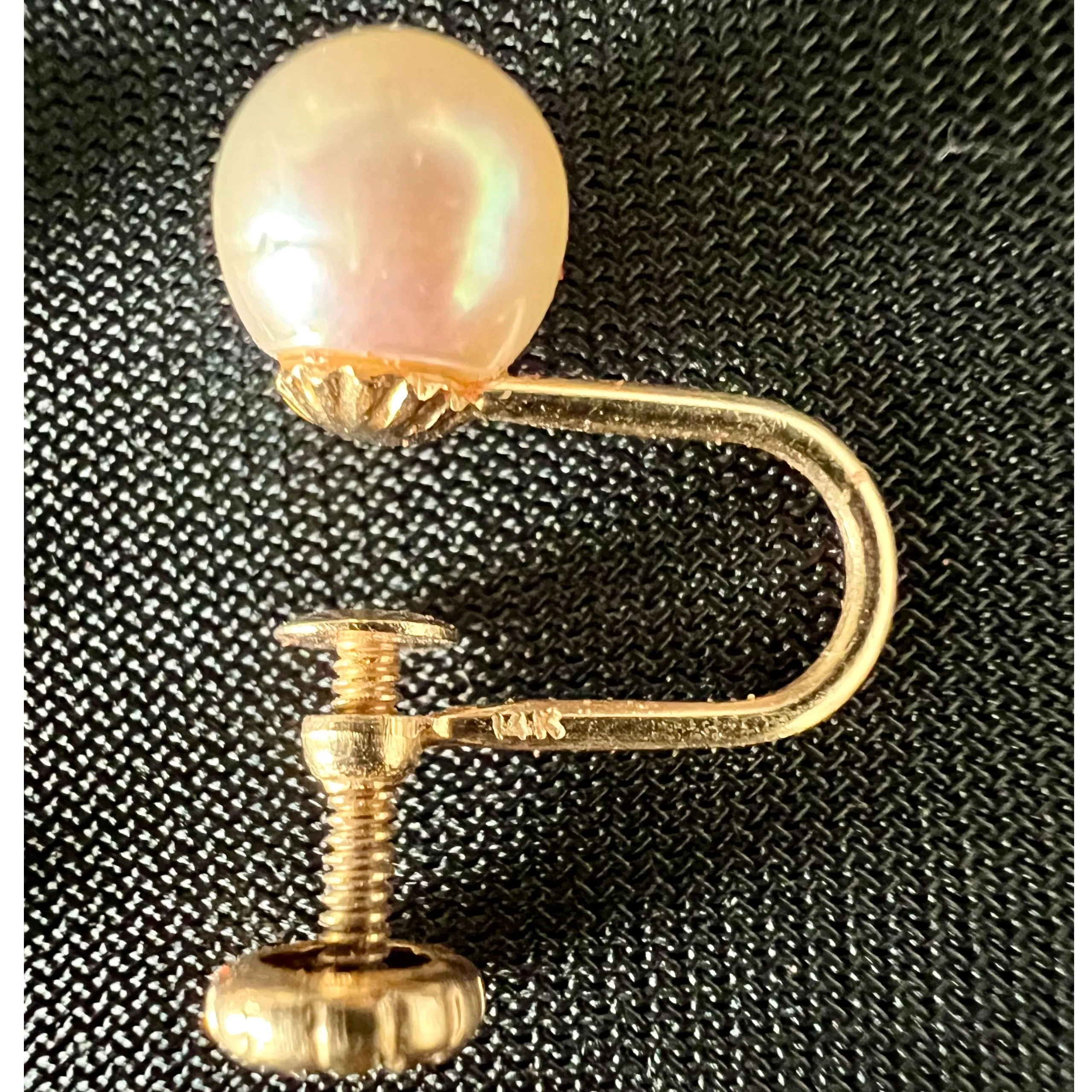 Vintage 14Kt Gold Pearl Screw back Earrings