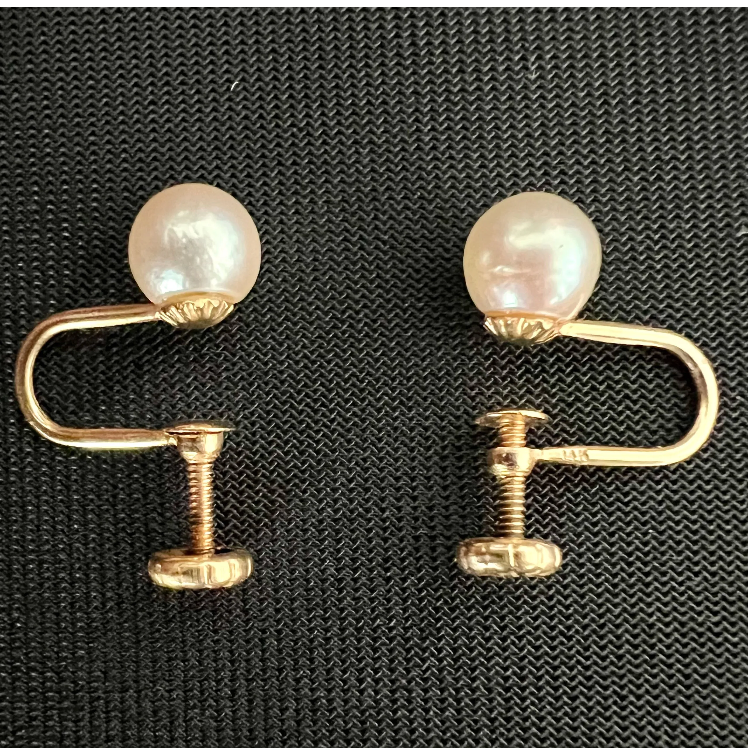 Vintage 14Kt Gold Pearl Screw back Earrings